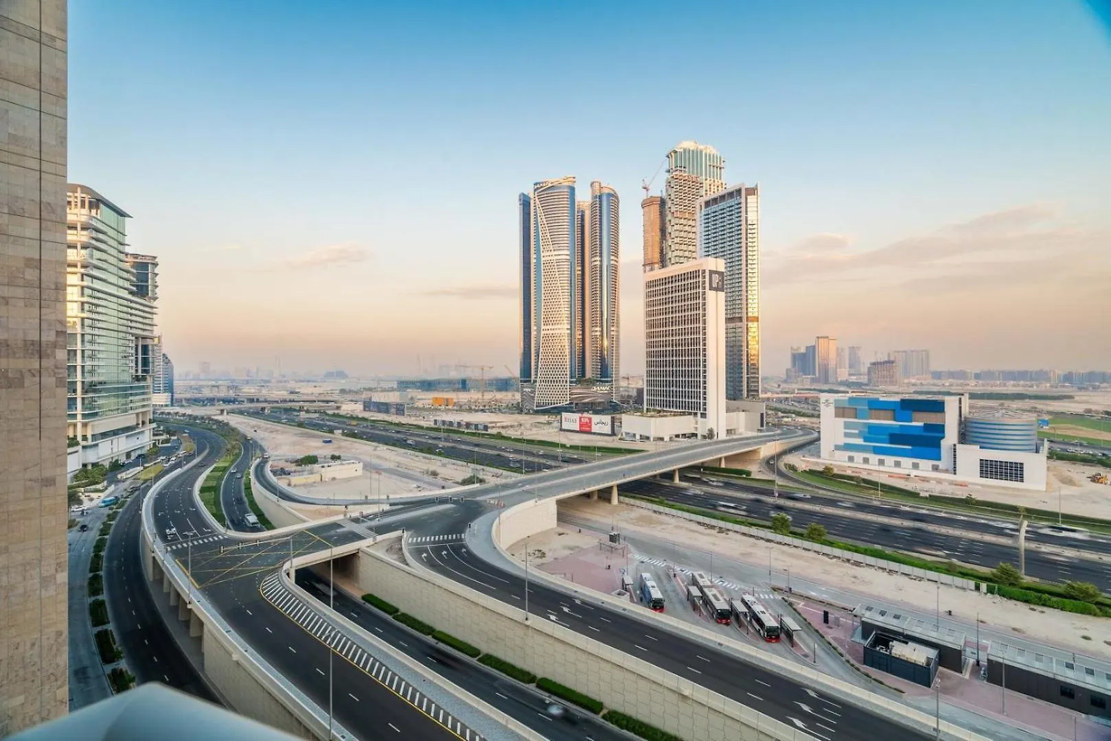 Guestready - Modern Retreat In Business Bay Apartment Dubai